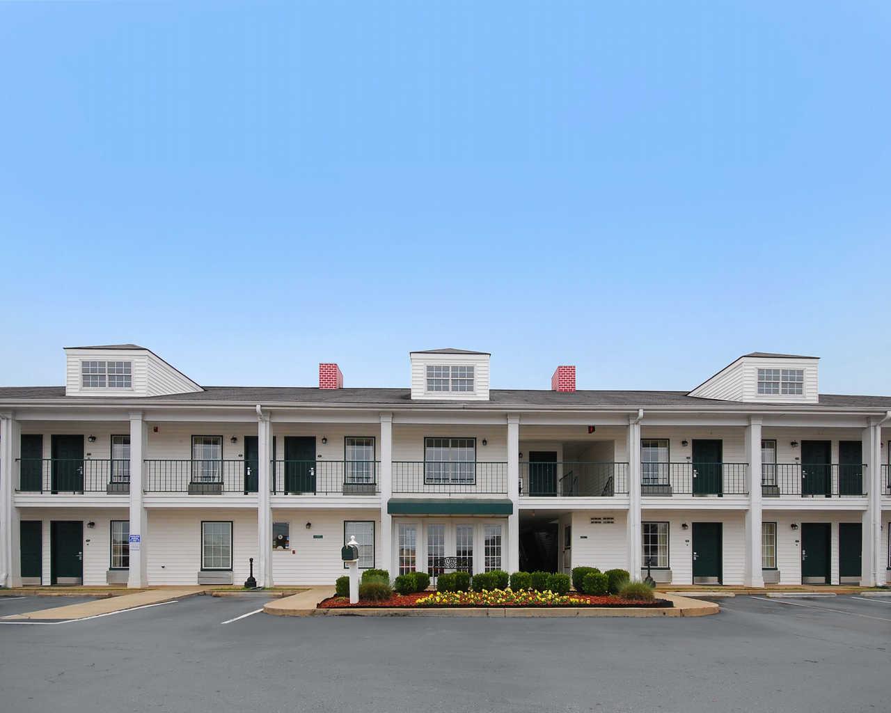 Quality Inn Thomaston Exterior photo